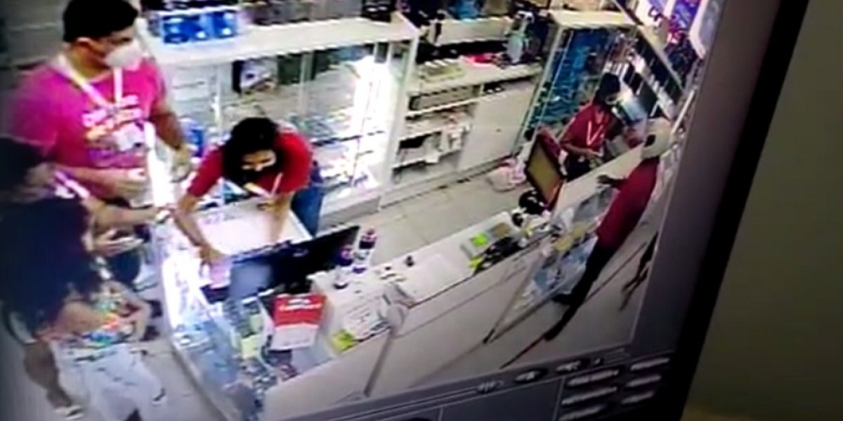 Assaltantes invadem Lojas Americanas em Juazeiro-BA