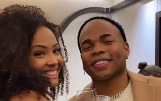 Cristian Bell fala sobre expectativa da chegada do primeiro filho com influencer