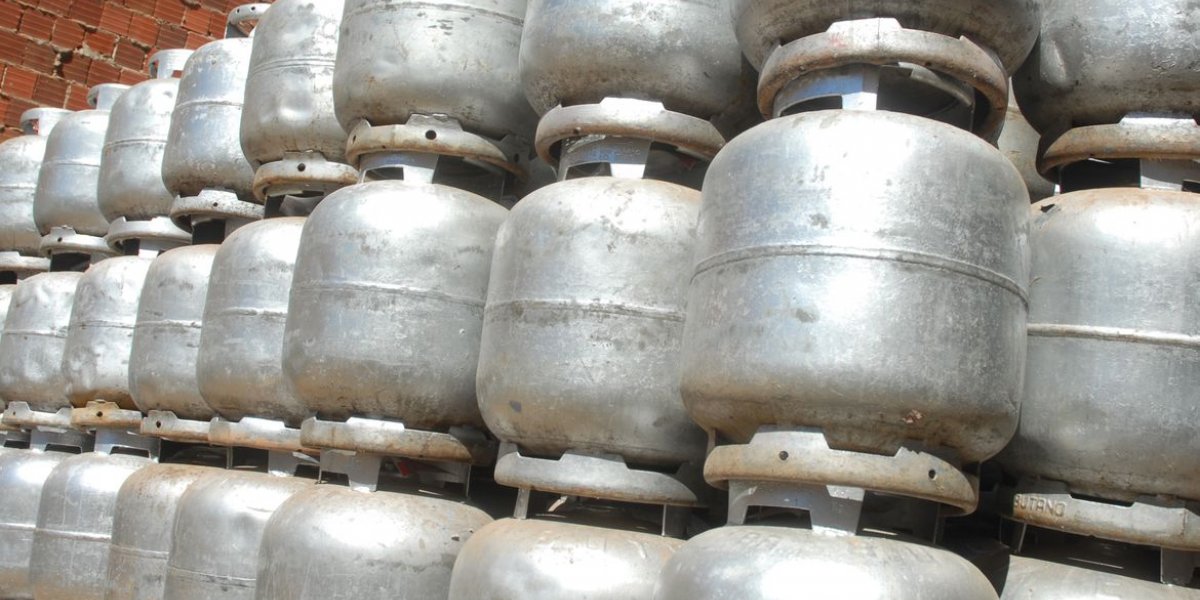 Gás de cozinha fica mais caro a partir desta quarta-feira (2)