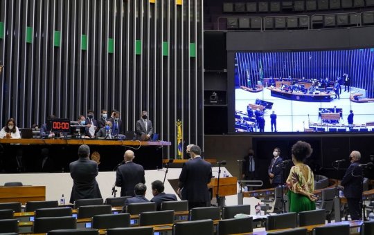 Janela partidária começa nesta quinta-feira (3)