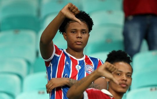 Após derrota para o Carcará, Bahia iguala recorde negativo do Baianão de 1983