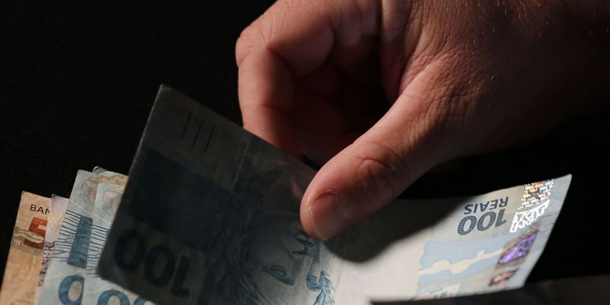 Banco Central: Nascidos até 1968 podem agendar saque de valores esquecidos
