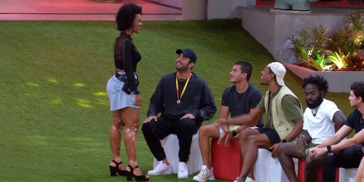 BBB 22: Natália questiona Scooby: 'Que dia me viu chorando por causa de Eli?'