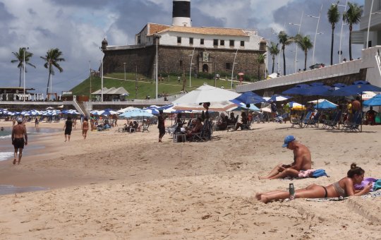 Fala, povo: Mulheres falam sobre a liberação do topless nas praias brasileiras