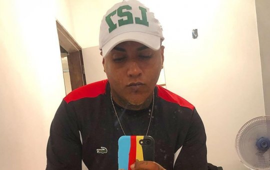 Preso em flagrante, blogueiro baiano é solto após pagar fiança