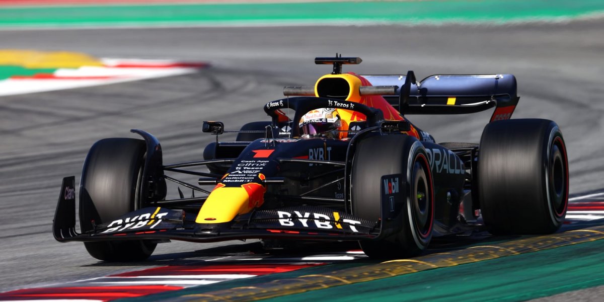 Max Verstappen faz volta mais rápida em etapa de testes da Fórmula 1 no Bahrein
