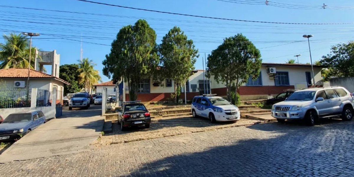 Durante discussão, homem é atingido por uma facada em Brumado