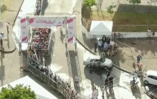 Feira Março Mulher oferece exames gratuitos e atrai multidão no Largo de Roma