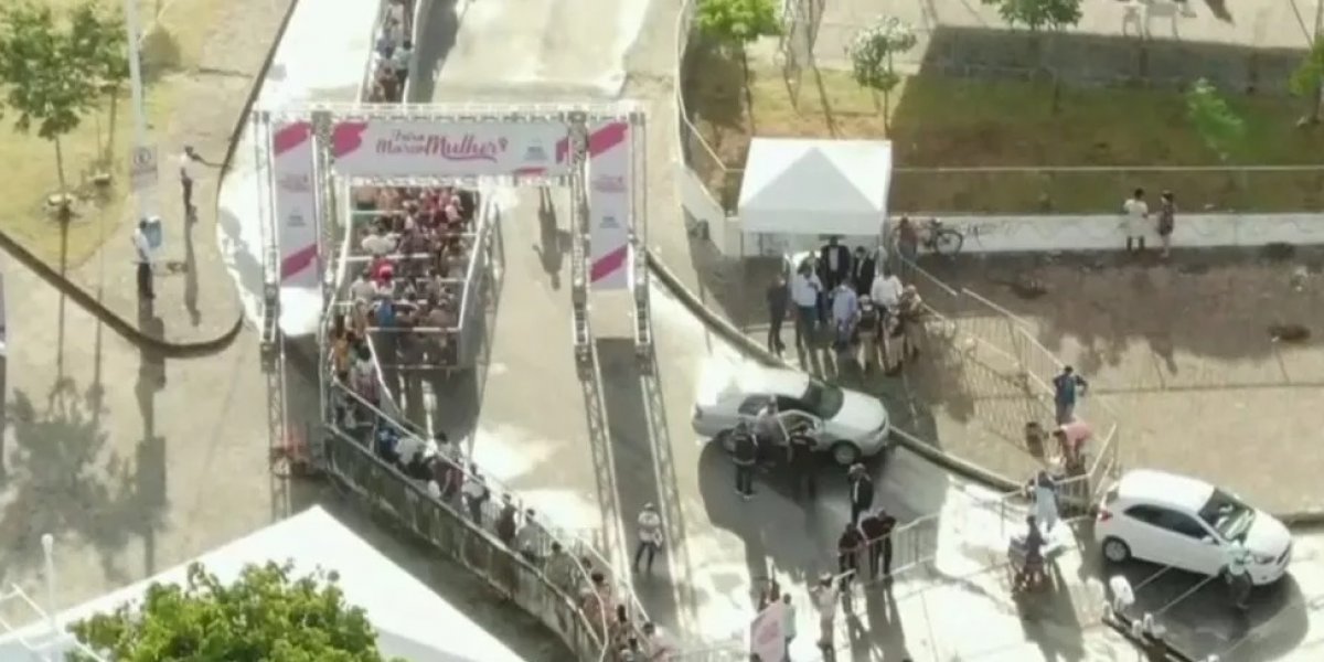 Feira Março Mulher oferece exames gratuitos e atrai multidão no Largo de Roma