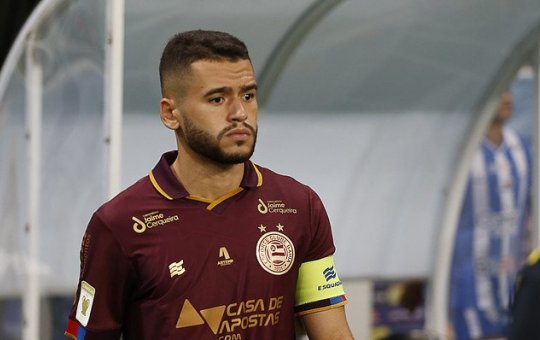 “O grupo todo pede desculpas”, diz Patrick depois de marcar gol na Fonte