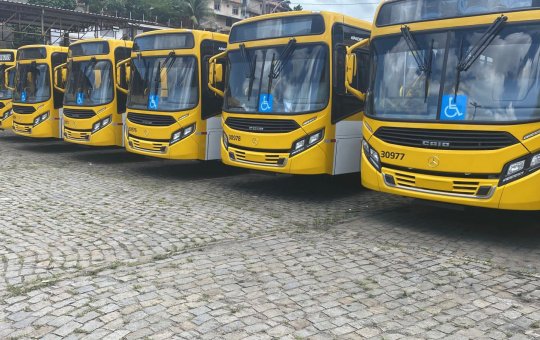Frota de Salvador ganha mais 20 ônibus climatizados