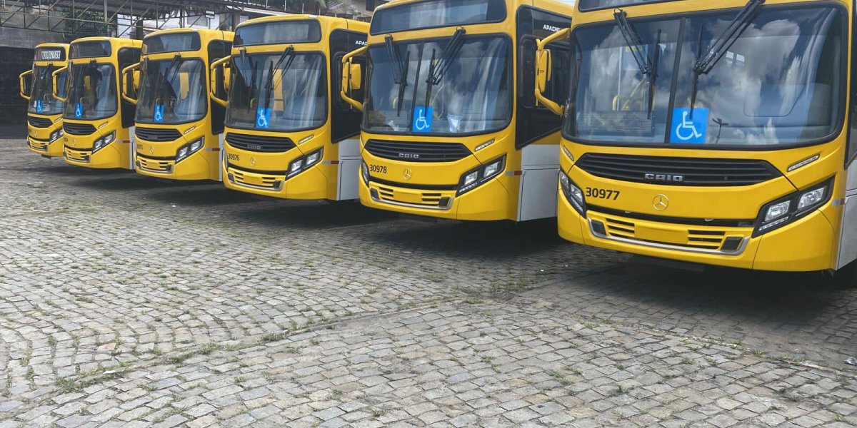 Frota de Salvador ganha mais 20 ônibus climatizados