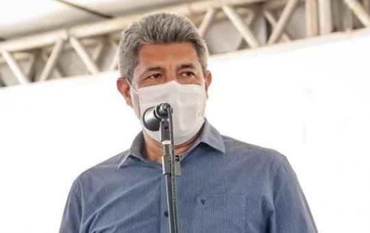 Troca de farpas: Jerônimo Rodrigues rebate críticas de Arthur Maia