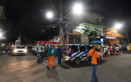 Prefeitura de Salvador instala iluminação em LED no Engenho Velho de Brotas