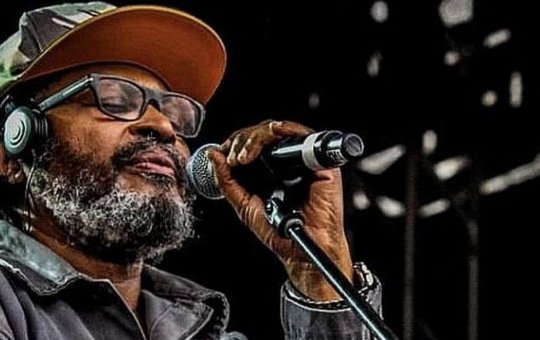  Show de 50 anos de carreira de Edson Gomes marcará noite no Wet 