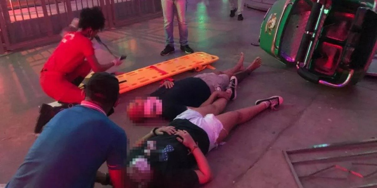 Pai e filha são arremessados de brinquedo em shopping de Lauro de Freitas