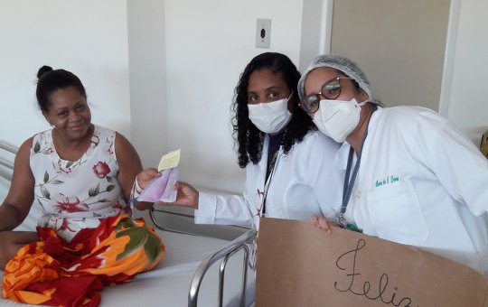 Roberto Santos fecha Mês da Mulher com dinâmicas de autocuidado e empoderamento