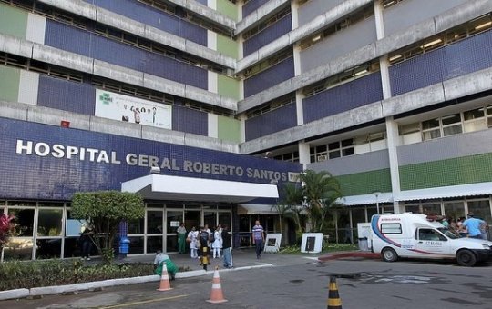 Homem suspeito de esfaquear mãe na Engomadeira é morto a tiros