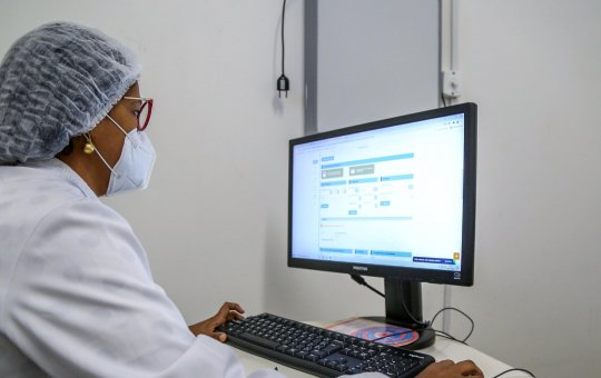 Prefeitura de Salvador nomeia mais 58 profissionais de saúde