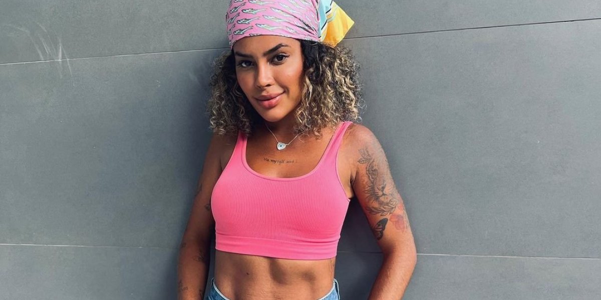 Sthe Matos aparece pela primeira vez após internação; Veja foto