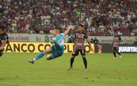 Nordestão: Carcará sai na frente, mas não resiste e é goleado pelo Fortaleza