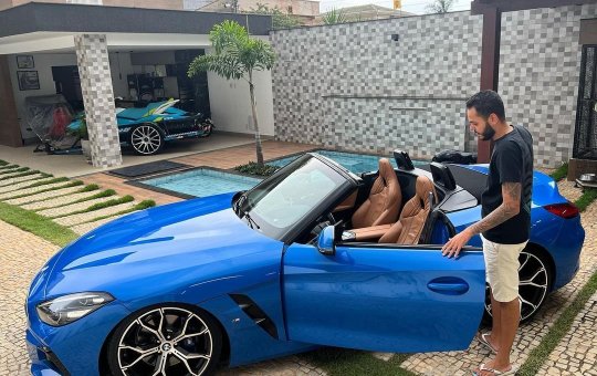 Polícia Civil apreende mais quatro carros do youtuber Klebim, preso em operação