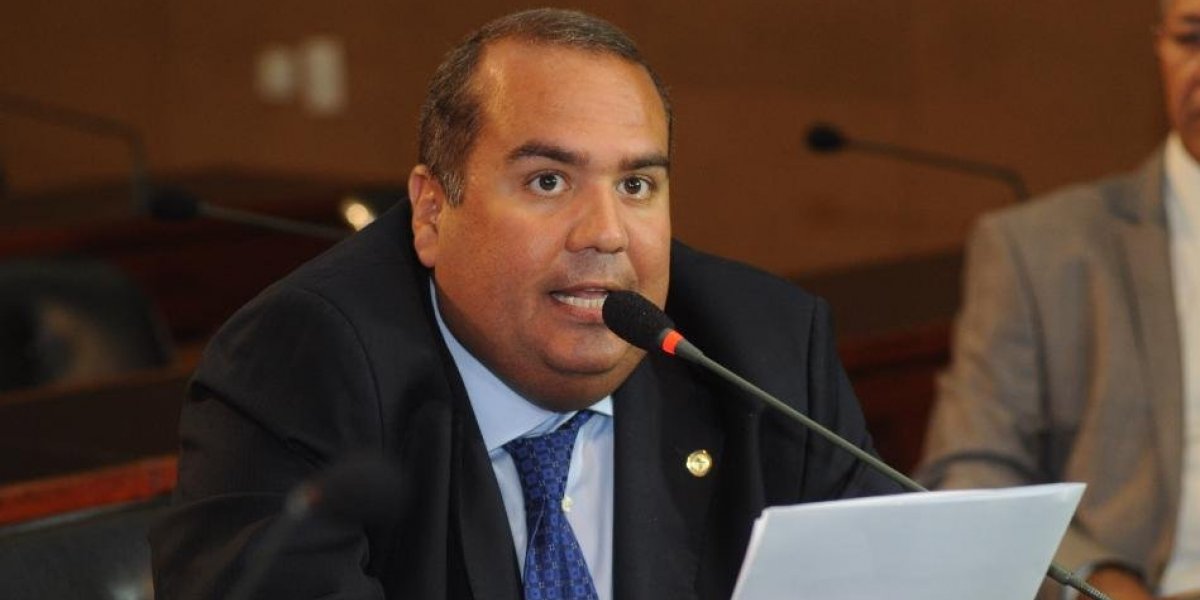 Deputado minimiza aproximação de Jerônimo em ACM Neto em pesquisa para o governo