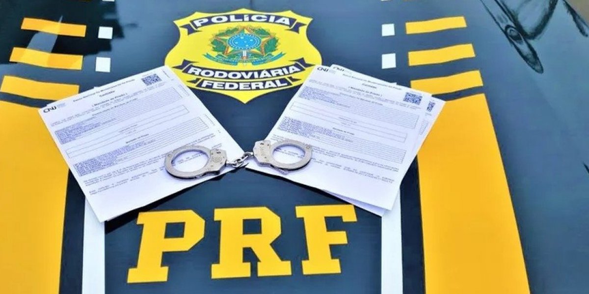 Foragidos da Justiça são presos na BR-116, no interior da Bahia