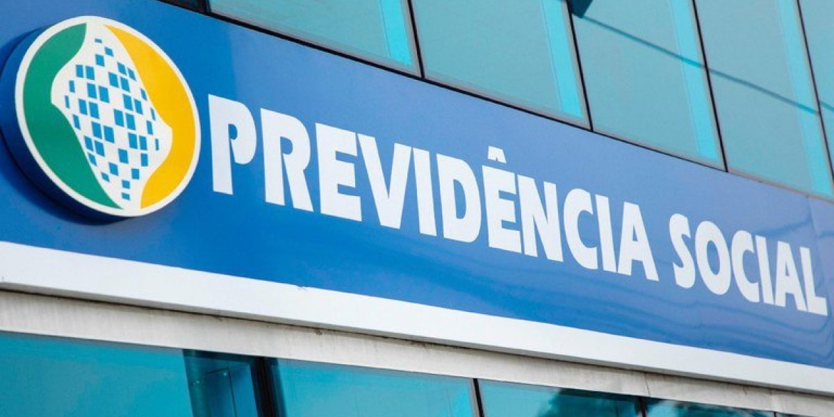 Funcionários do INSS na Bahia entram em greve por tempo indeterminado