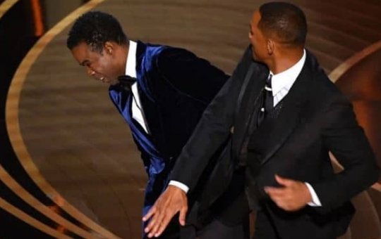 Academia se manifesta sobre tapa de Will Smith em Chris Rock