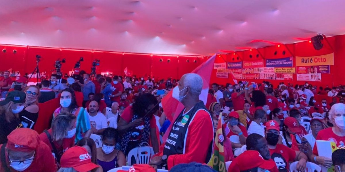 Em Salvador, Lula participa de lançamento de candidatura de Jerônimo ao governo