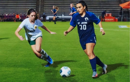 Baiana brilha no futebol dos Estados Unidos e mira Seleção Brasileira