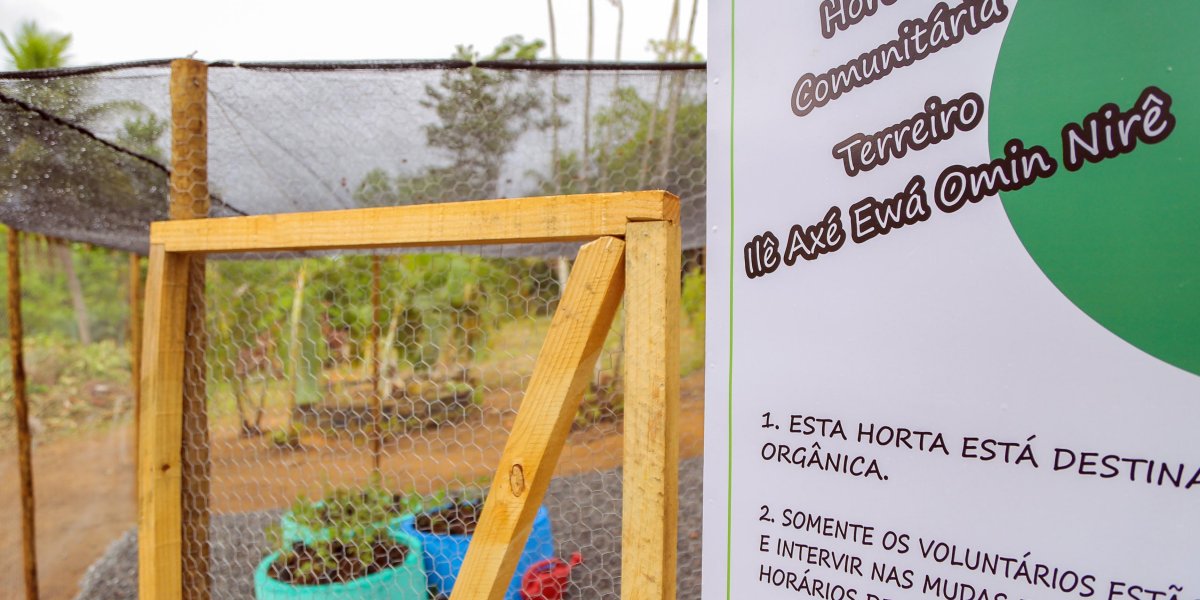 Prefeitura instala quinta horta sagrada em Salvador