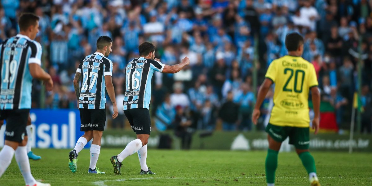 Grêmio bate o Ypiranga e garante pentacampeonato gaúcho