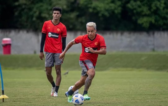 Geninho pode ter dois desfalques para estreia na Série C