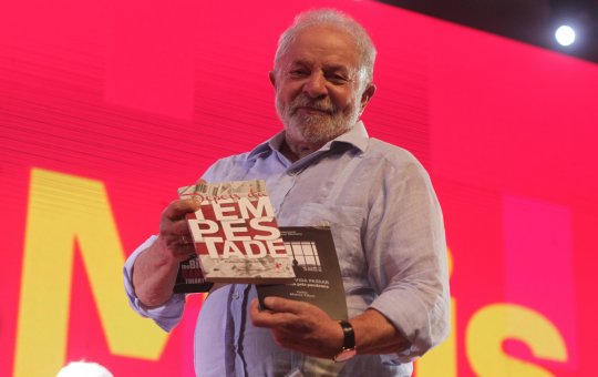 Lula sugere que Deus pode ser petista: "Fico imaginando"