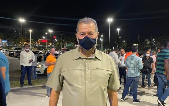 "Estamos reivindicando o vice para o PDT na chapa do Neto", diz Carlos Lupi