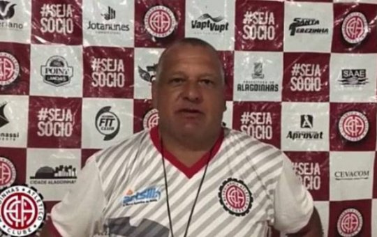 Técnico campeão baiano troca o Atlético pelo Altos-PI