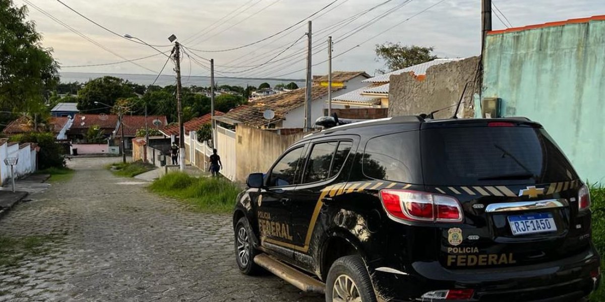 Covid-19: PF investiga grupo suspeito de fraudar auxílio emergencial