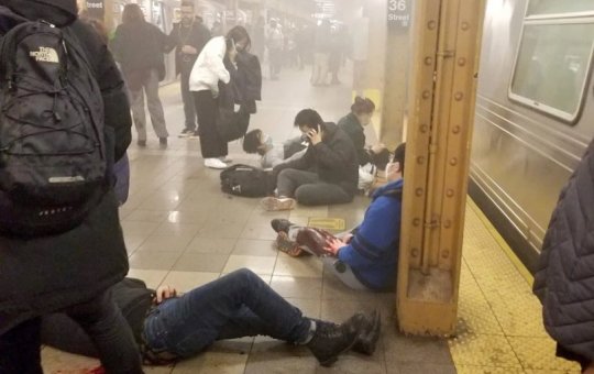Diversas pessoas são baleadas em estação de metrô de Nova York