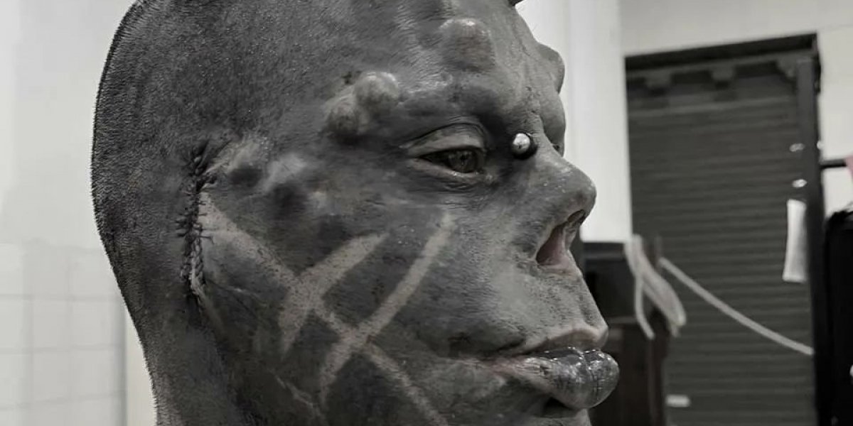 "Diabão" soma mais de 60 modificações corporais e retira resto de orelhas