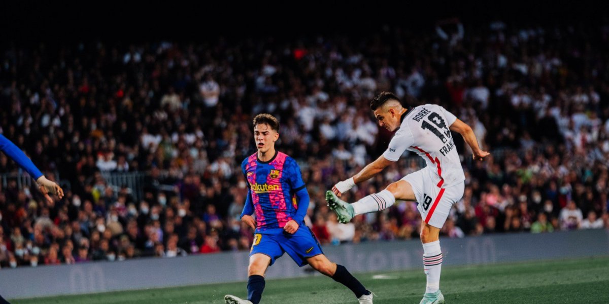 Frankfurt surpreende e elimina Barcelona na Liga Europa