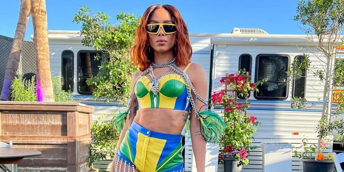 “Gostinho de RJ”: Imprensa internacional exalta Anitta no Coachella