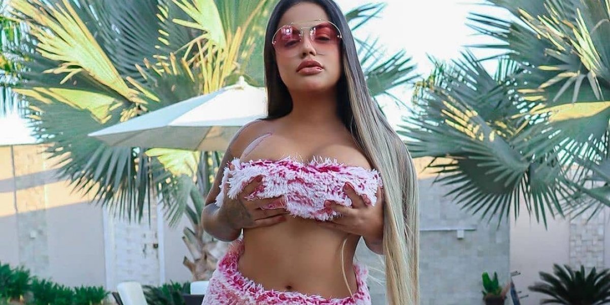 Lays Peace, acompanhante de luxo, diz que foi barrada em festa: “Preconceito”