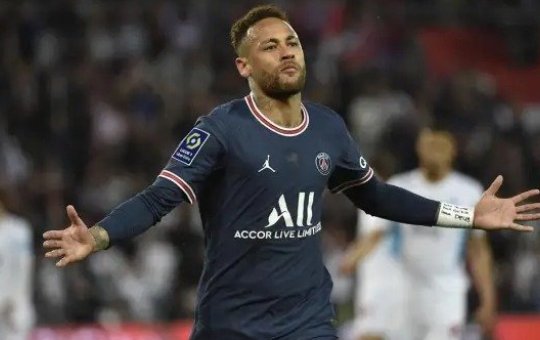 Neymar rebate críticas de Fábio Aurélio e dispara: "Cansado desses ex-jogadores"