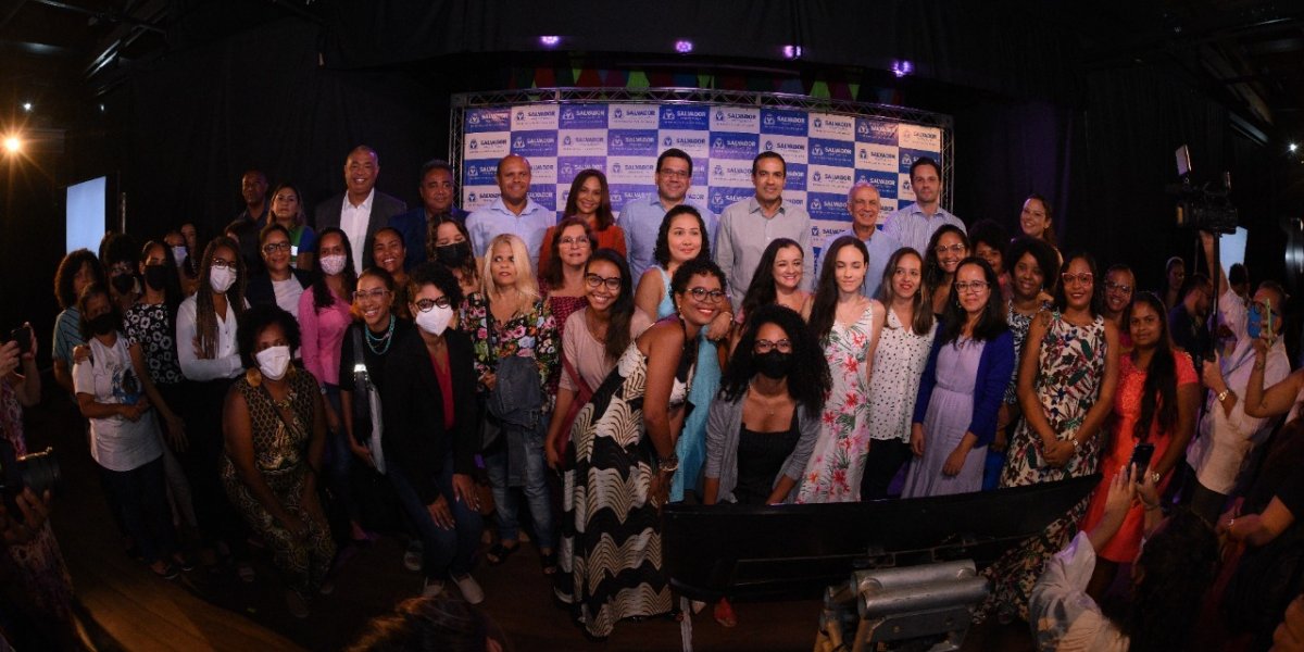 Prefeitura nomeia 139 profissionais para áreas da Educação e Assistência Social