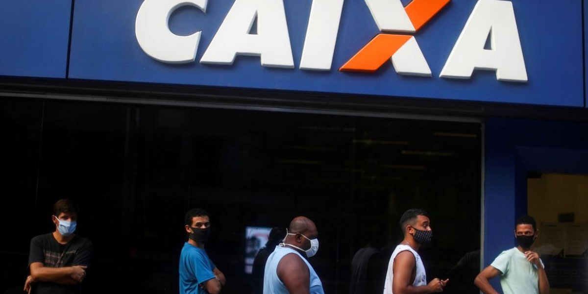 Auxílio Brasil: Beneficiários com NIS final 4 recebem valores nesta quarta (20)