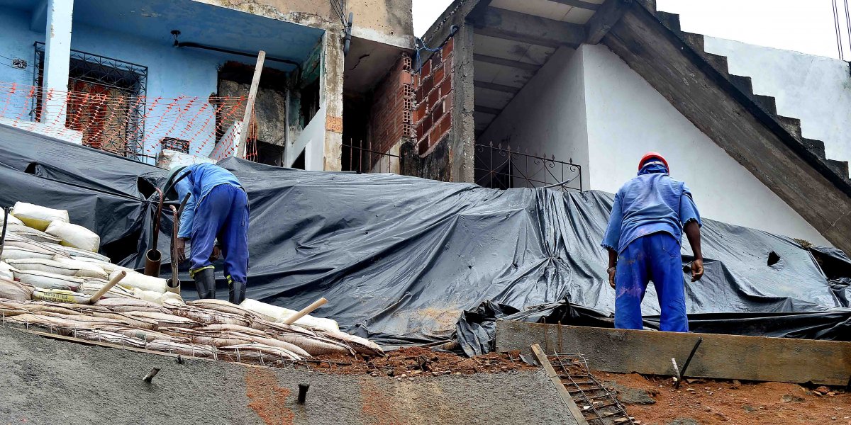 Obras de contenção de encosta na Ladeira do Cacau estão 75% concluídas