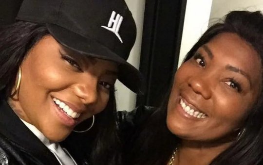 Mãe de Ludmilla surpreende fãs e anuncia possível candidatura política