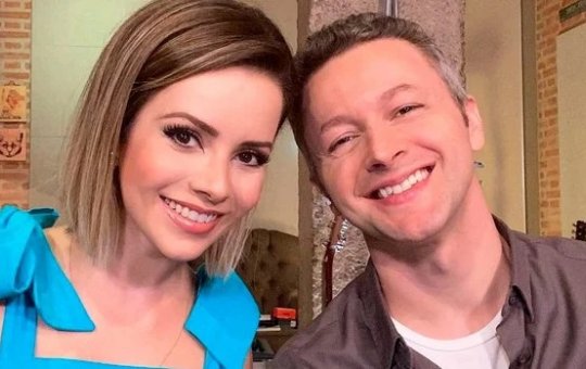 Sandy e o marido testam positivo para a Covid-19